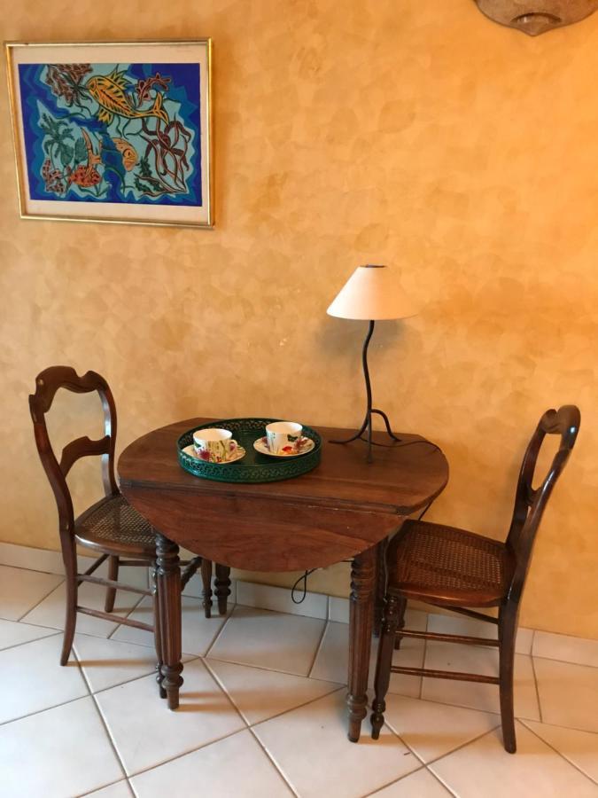 Apartmán Les Trefles Hyères Exteriér fotografie