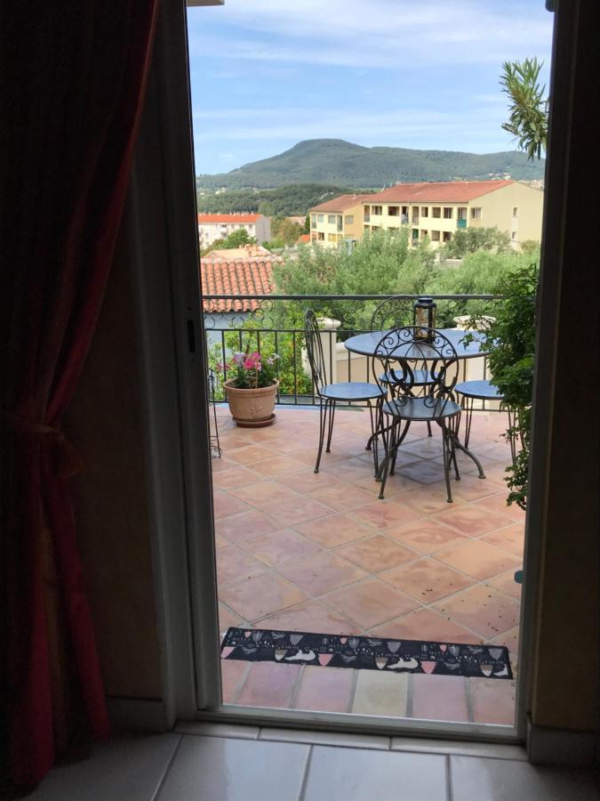 Apartmán Les Trefles Hyères Exteriér fotografie
